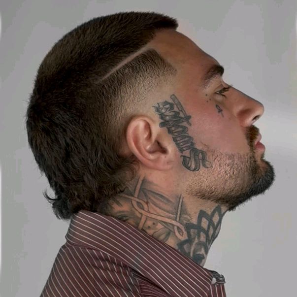 Profile Picture of Aaron Swoles (@aaronswoles_) on Tiktok