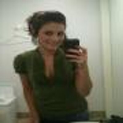 Profile Picture of Julia Daniels (@juliadaniels1) on Twitter