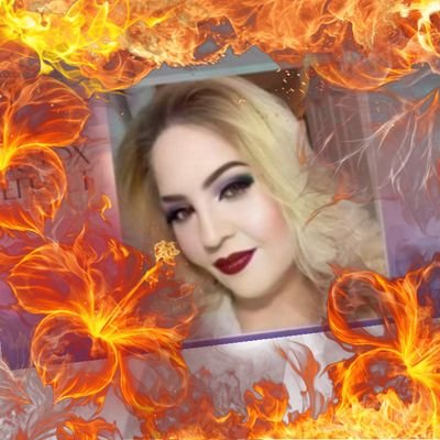 Profile Picture of mary Martinezon Twitter