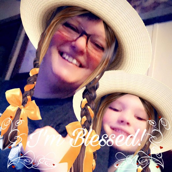 Profile Picture of Jenna Matthews (@jennam1974) on Poshmark