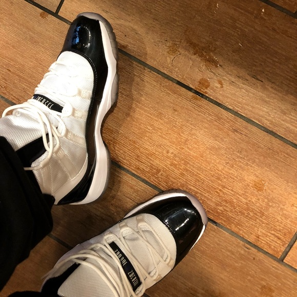 Profile Picture of R Jordan (@trujordanfan) on Poshmark