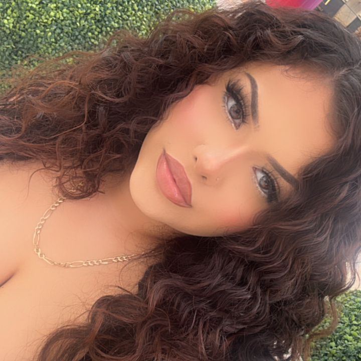 Profile Picture of Ariely (@arielyy00) on Tiktok