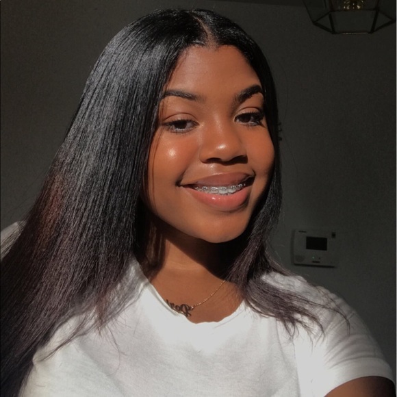 Profile Picture of Dorian Long (@dorianlong101) on Poshmark
