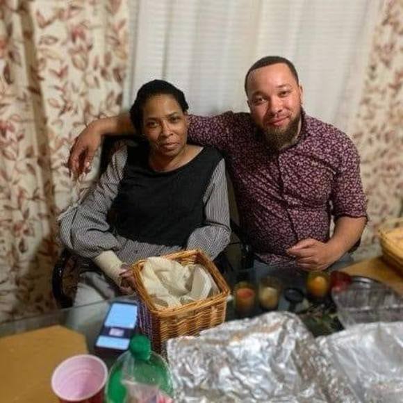 Profile Picture of Arnold Horton (@arnold_horton91) on Poshmark