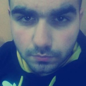 Profile Picture of Hampig Bouroujian (@DJ98HampOoOo) on Twitter