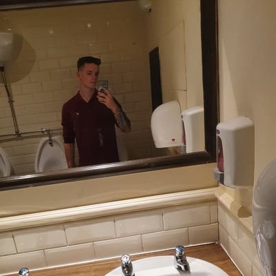 Profile Picture of Joe (@JooePinder) on Twitter