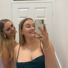 Profile Picture of Sian Evans Davis (@sianevansdavis) on Pinterest