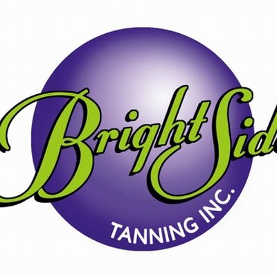 Profile Picture of Lori Armstrong (@brightsidetan) on Twitter