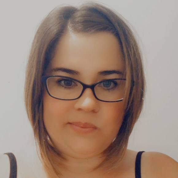 Profile Picture of Sandi Cooley (@sandicooley) on Poshmark