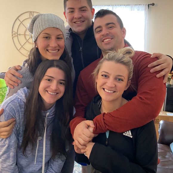 Profile Picture of James Rizzo (@jamesrizzo12) on Poshmark