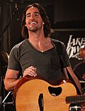 Profile Picture of Jake Owen discographyon Wikipedia