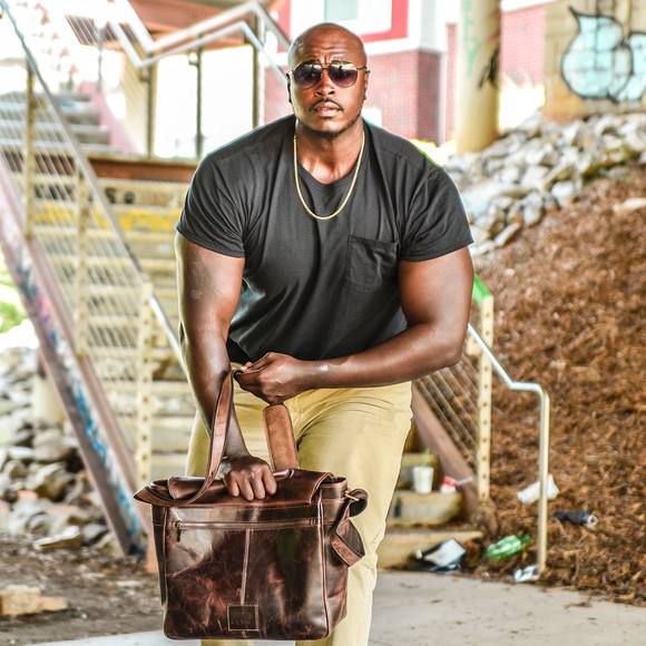Profile Picture of Darryl Perry (@darrylperry745) on Poshmark
