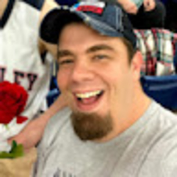 Profile Picture of Rhett Schutze (@rhettschutze) on Poshmark