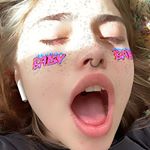 Profile Picture of Eugenia 束 (@eugenecrak) on Instagram