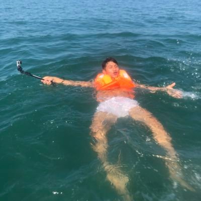 Profile Picture of Karl Enriquez (@KRLENRQZ) on Twitter