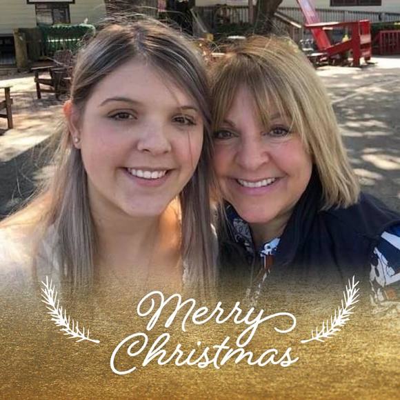 Profile Picture of Kathy Deconcilis (@kdeconcilis) on Poshmark