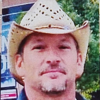 Profile Picture of Robert Zaleski (@RobertZaleski3) on Twitter