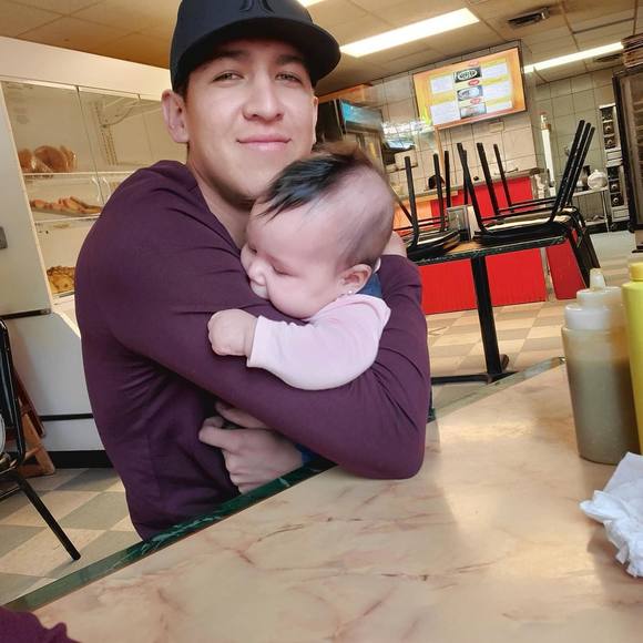 Profile Picture of Alex Vigil (@alexvigil36) on Poshmark