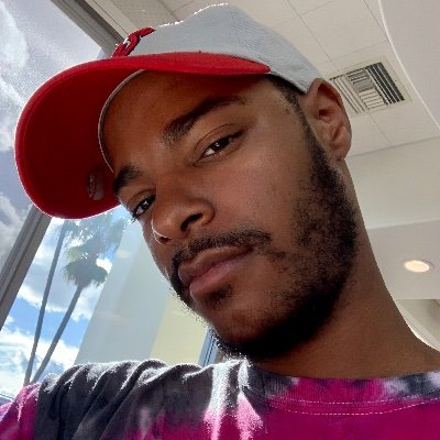 Profile Picture of  Rashad Williams  (@stillwavywill) on Twitter