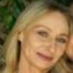 Profile Picture of Debbie Lear (@debbie_lee_68) on Twitter