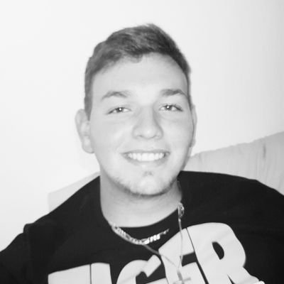 Profile Picture of Kyle Oswald 🦃 (@KyleOswald_9) on Twitter