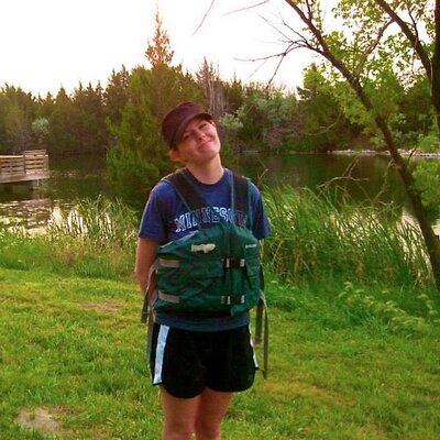 Profile Picture of Hillary Dolan (@hillarydolan1) on Twitter