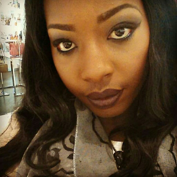 Profile Picture of Michelle Baptiste (@highfashionny) on Poshmark