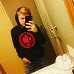 Profile Picture of Alex Martinelli (@fartnsmelly) on Instagram