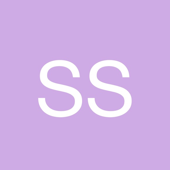 Profile Picture of Sameera Sameera (@sameerasamee948) on Poshmark
