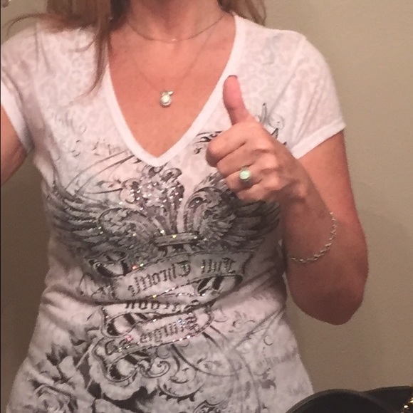 Profile Picture of Vickie Streart (@vickiestewart56) on Poshmark