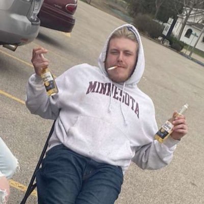 Profile Picture of Baileyratliff (@BaileyRatliff__) on Twitter