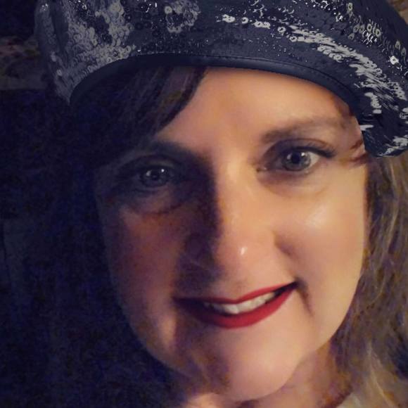 Profile Picture of Diana Betsinger (@mustang77) on Poshmark