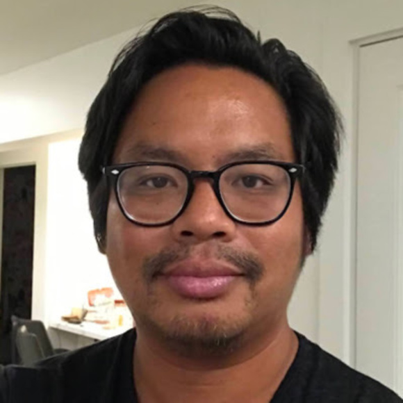 Profile Picture of Steve Hong (@stevehong449) on Poshmark