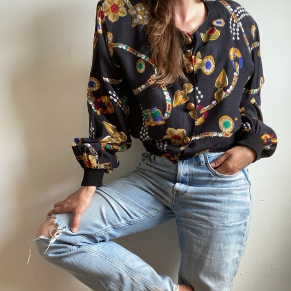 Profile Picture of Anna Kopiec (@retrieveshop) on Poshmark