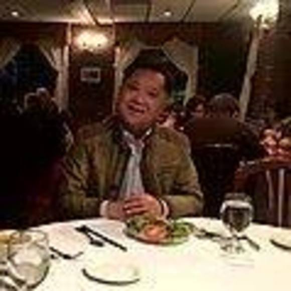 Profile Picture of John Lim (@johnwlim) on Poshmark