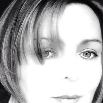 Profile Picture of Mandy Lloyd (@mandylloyd15) on Twitter
