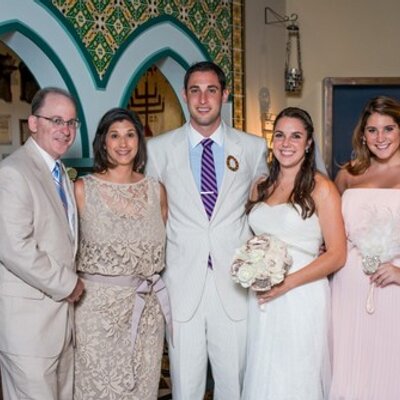 Profile Picture of C. Epstein (@lceokc) on Twitter