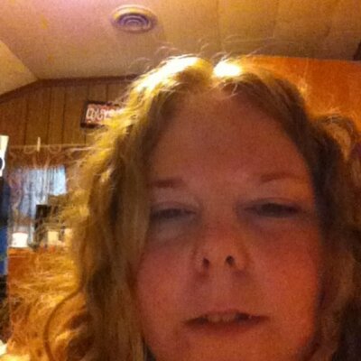 Profile Picture of Beth Nevins (@carolyn222346) on Twitter