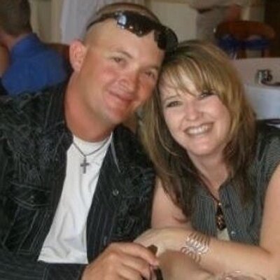 Profile Picture of Mark & Nicole Ivie (@MarkNicoleIvie) on Twitter