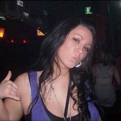 Profile Picture of Amanda Edmonds (@mandyhugnkiss) on Twitter