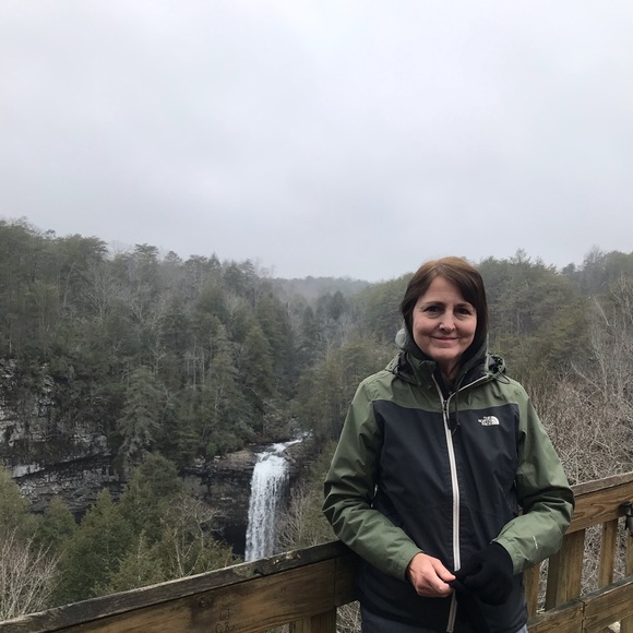 Profile Picture of Joann Trimble (@joann407) on Poshmark
