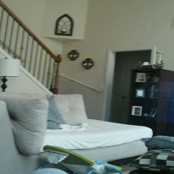 Profile Picture of Nikki Carty (@nikkifranso) on Poshmark