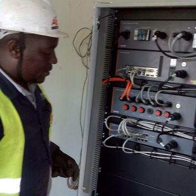 Profile Picture of Robert Karimi (@RobertKarimi1) on Twitter