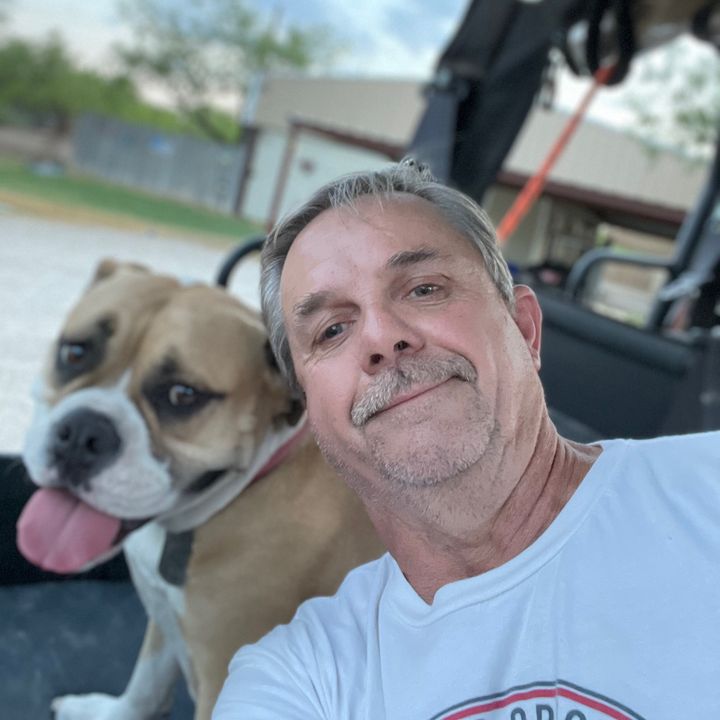 Profile Picture of Scott Roberts (@strebor123) on Tiktok