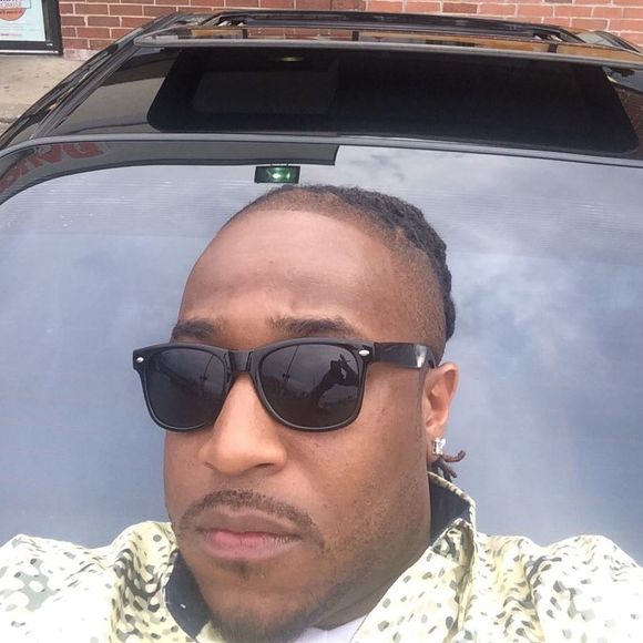 Profile Picture of William Cliff (@williams1911) on Poshmark