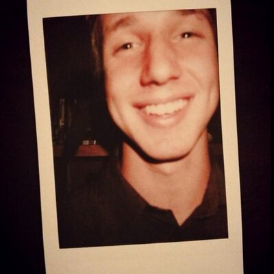 Profile Picture of Jim Hendrie (@JimJimithie) on Twitter