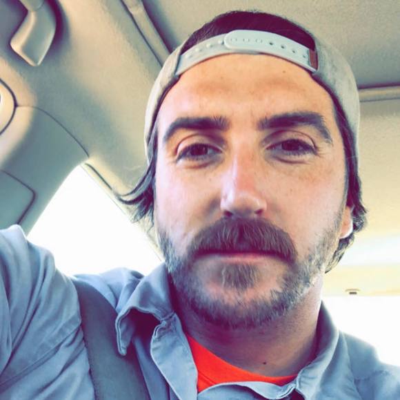 Profile Picture of Scotty Pellaton (@scottybird) on Poshmark