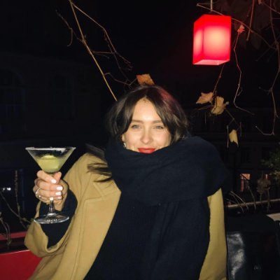 Profile Picture of Kate Terry (@kateiterry) on Twitter