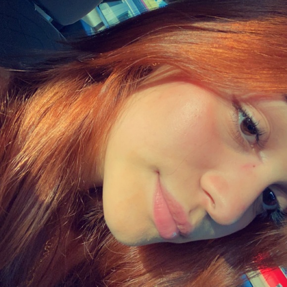 Profile Picture of Charelly Casiano (@charellycasiano) on Poshmark