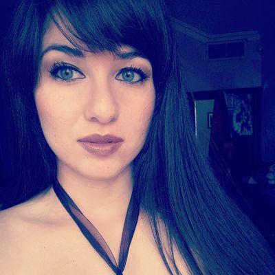 Profile Picture of Ivette Carbajal (@carbajal_ivette) on Twitter